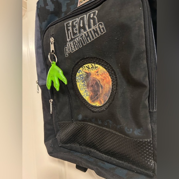 Dinosaur backpack - Picture 3 of 9